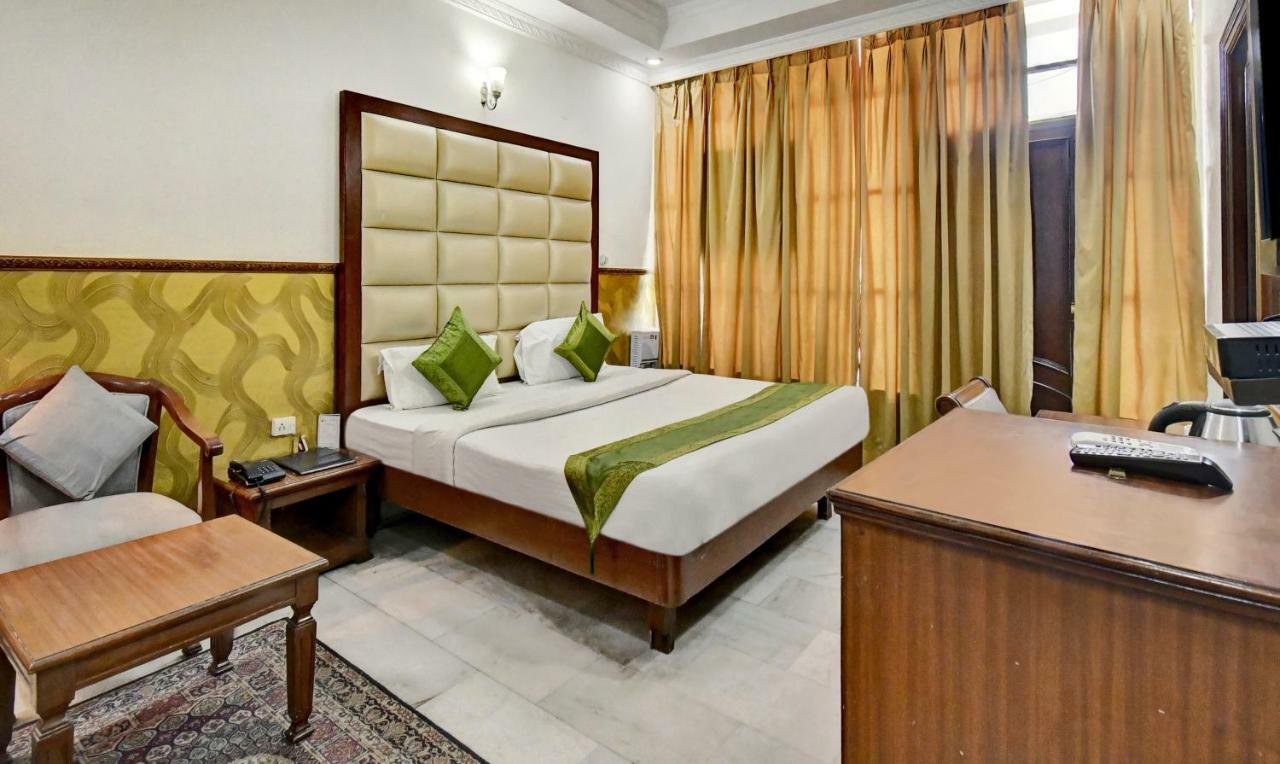 Treebo Trend Corporate Inn Чандігарх Екстер'єр фото